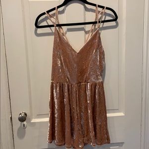 Crushed velvet romper